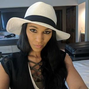 Meet your Posher, Kyla